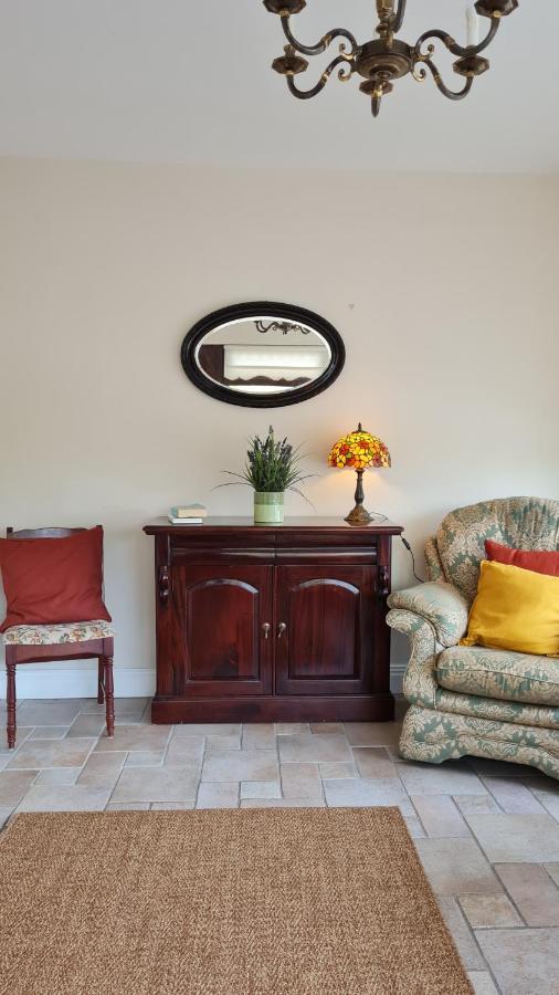 Yellow Heights Country House Tinahely Dış mekan fotoğraf
